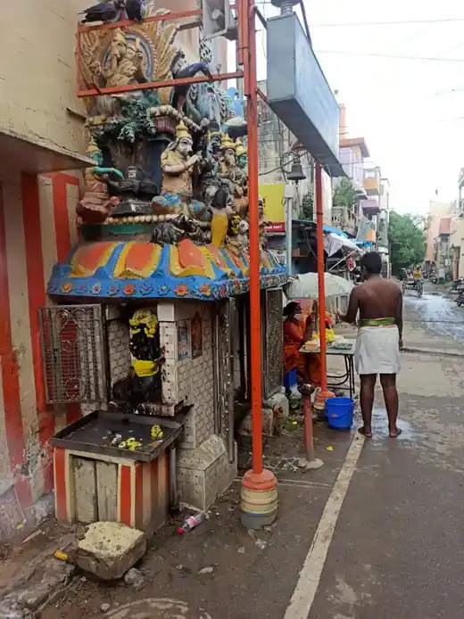 Arulmigu Kannimoola Ganapathy Temple, Ayanavaram, Chennai - 600023 அருள்மிகு கன்னிமூலகணபதி திருக்கோயில், Ayanavaram, Chennai - 600023, Chennai - Ancient Temple Architecture and History Image 2