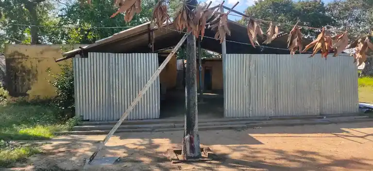 Arulmigu Kanniyamman Temple, Maharaj Kadai, Seegalapalli - 635120 அருள்மிகு கண்ணியம்மன் திருக்கோயில், சீகலப்பள்ளி - 635120, Krishnagiri - Ancient Temple Architecture and History Image 2