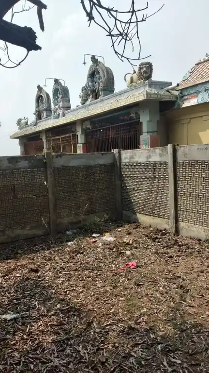 Arulmigu Kanniyamman Temple, Olugaimangalam, Olugaimangalam - 609304 அருள்மிகு கண்ணியம்மன் திருக்கோயில், Olugaimangalam, Olugaimangalam - 609304, Mayiladuthurai - Ancient Temple Architecture and History Image 3