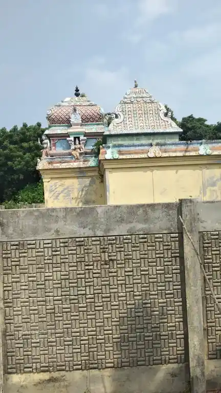 Arulmigu Kanniyamman Temple, Olugaimangalam, Olugaimangalam - 609304 அருள்மிகு கண்ணியம்மன் திருக்கோயில், Olugaimangalam, Olugaimangalam - 609304, Mayiladuthurai - Ancient Temple Architecture and History Image 6