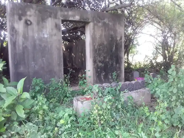 Arulmigu Kanniyamman Temple, Ullavoor - 631605 அருள்மிகு கண்ணியம்மன் திருக்கோயில், Ullavoor - 631605, Kancheepuram - Ancient Temple Architecture and History Image 3