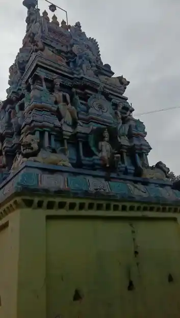 Arulmigu Kannuramman Temple, Gowthamapettai - 635601 அருள்மிகு கண்ணணூர் மாரியம்மன் திருக்கோயில், கௌதமபேட்டை - 635601, Thirupathur - Ancient Temple Architecture and History Image 4
