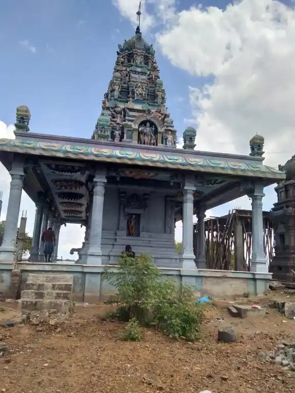 Arulmigu Kanthakarunai Perumal Temple, Sinthalakattai - 628001 அருள்மிகு காந்தக்கருணை பெருமாள் திருக்கோயில், சிந்தலக்கட்டை - 628001, Thoothukudi - Ancient Temple Architecture and History Image 3