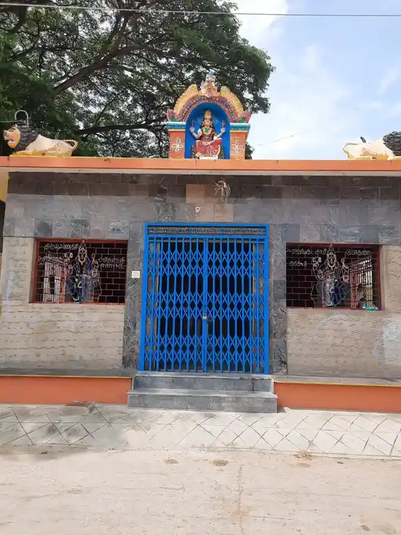 Arulmigu Karaga Ponniyamman Temple, Piyur - 635112 அருள்மிகு கரக பொன்னியம்மன் திருக்கோயில், கரகூர், பையூர் - 635112, Krishnagiri - Ancient Temple Architecture and History Image 3