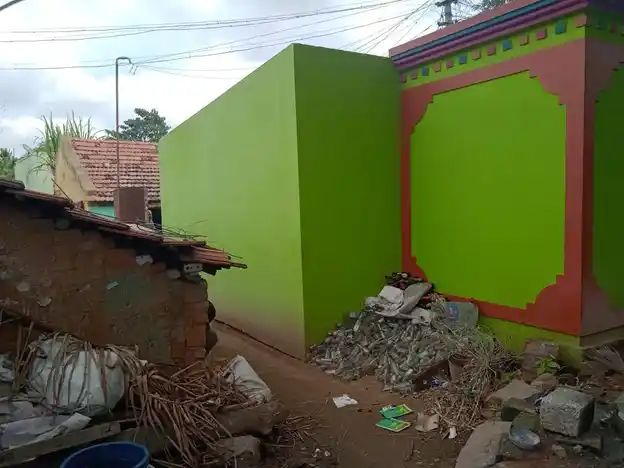 Arulmigu Karaga Selliyamman Temple, Gumbarahalli - 635123 அருள்மிகு கரக செல்லியம்மன் திருக்கோயில், Gumbarahalli - 635123, Dharmapuri - Ancient Temple Architecture and History Image 3