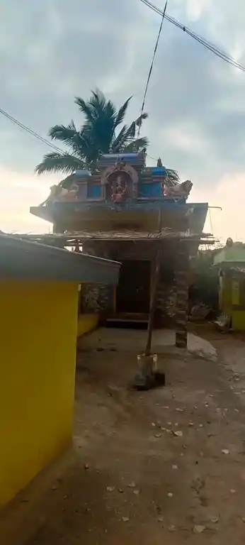 Arulmigu Karagadevar Temple, Karupallle - 635103 அருள்மிகு கரக தேவர் திருக்கோயில், Karupallle - 635103, Krishnagiri - Ancient Temple Architecture and History Image 4