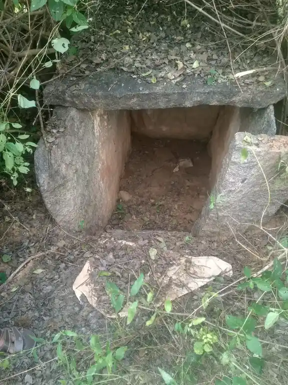 Arulmigu Karagadevathai Temple, Bannihalli - 635106 அருள்மிகு கரகதேவதை திருக்கோயில், பன்னிஅள்ளி - 635106, Krishnagiri - Ancient Temple Architecture and History Image 2