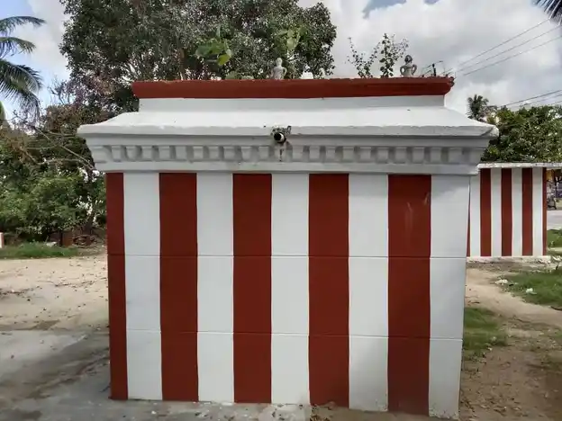 Arulmigu Karagasamudiamman And Samundiappan Temple, Krishnagiri - 635001 அருள்மிகு கரக சாமுடியம்மன், திருக்கோயில், Krishnagiri - 635001, Krishnagiri - Ancient Temple Architecture and History Image 2