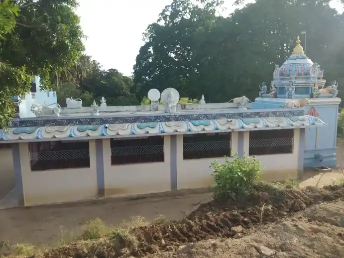 Arulmigu Karagaselliyamman Temple, Aikondamkothapalle - 635203 அருள்மிகு கரக செல்லியம்மன் திருக்கோயில், ஐகொந்தம்கொத்தப்பள்ளி - 635203, Krishnagiri - Ancient Temple Architecture and History Image 3