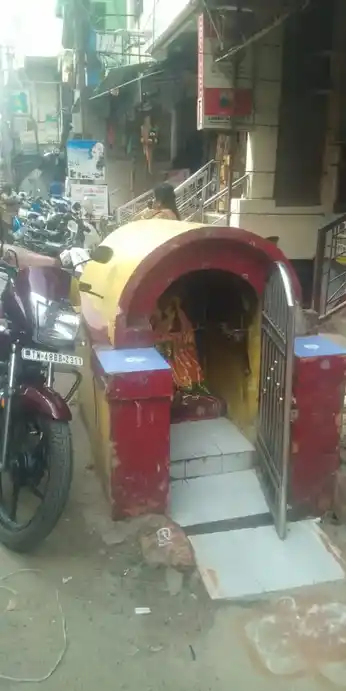 Arulmigu Karahamedai Velamman Temple, Varaganeri - 620008 Arulmigu Karahamedai Velamman Temple, Varaganeri - 620008, Thiruchirappalli - Ancient Temple Architecture and History Image 2