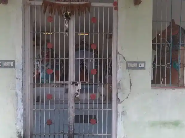 Arulmigu Karaikmunniyappan Temple, Vellithiruppur - 638314 அருள்மிகு கரை முனியப்பன் திருக்கோயில், Vellithiruppur - 638314, Erode - Ancient Temple Architecture and History Image 3