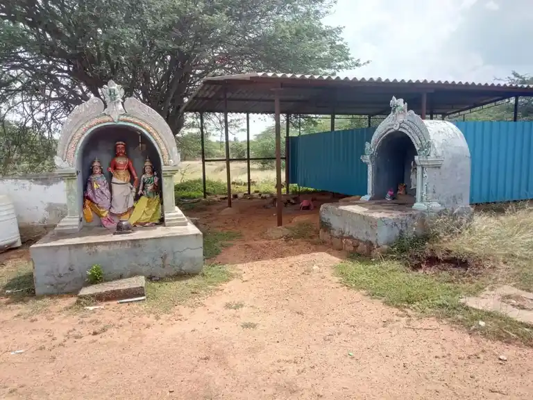 Arulmigu Karaimel Ayyanar Temple, Sengalur - 622502 அருள்மிகு கரைமேல் அய்யனார் திருக்கோயில், செங்களூர் - 622502, Pudukkottai - Ancient Temple Architecture and History Image 4