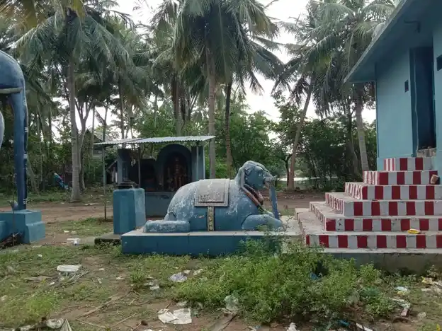 Arulmigu Karaimelalagar Ayyanar Temple, Aavikkarai - 613202 அருள்மிகு கரைமேலழகர் அய்யனார் திருக்கோயில், Aavikkarai - 613202, Thanjavur - Ancient Temple Architecture and History Image 3