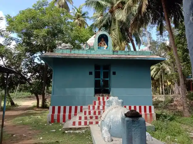 Arulmigu Karaimelalagar Ayyanar Temple, Aavikkarai - 613202 அருள்மிகு கரைமேலழகர் அய்யனார் திருக்கோயில், Aavikkarai - 613202, Thanjavur - Ancient Temple Architecture and History Image 4