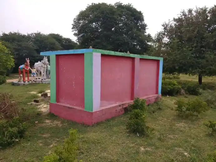 Arulmigu Karaimezhalagar Temple, Periiyanagalur - 621704