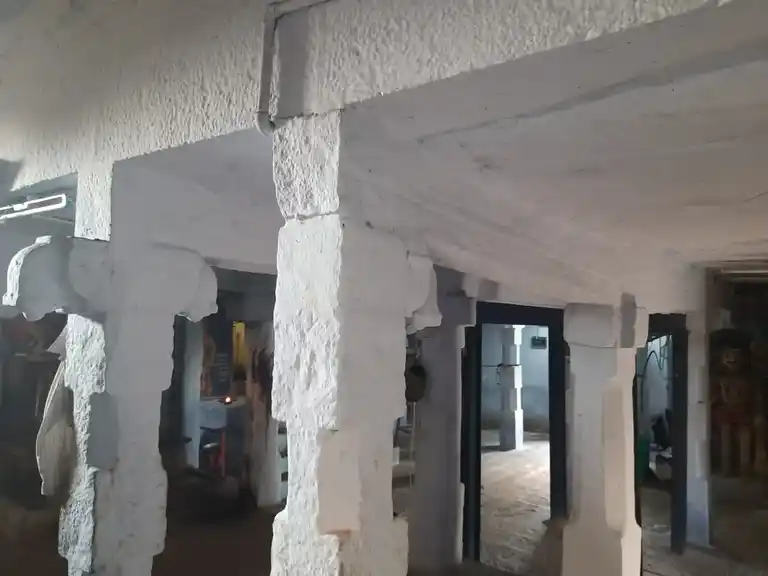 Arulmigu Karalaamman Temple, Woraiyur, Thiruchirappalli - 620004 Arulmigu Karalaamman Temple, Woraiyur, Thiruchirappalli - 620004, Thiruchirappalli - Ancient Temple Architecture and History Image 2