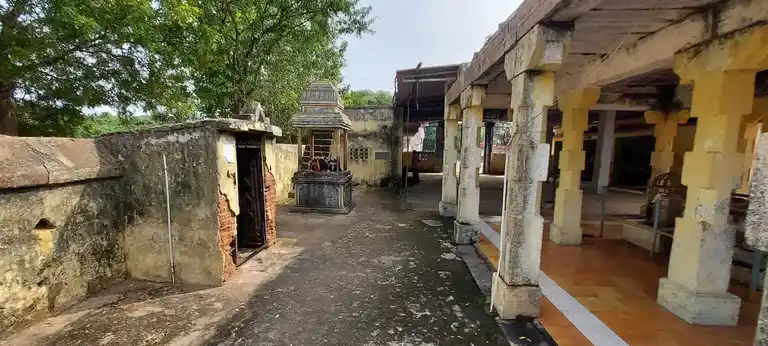 Arulmigu Karanthai Iyyanar Temple, Periyakappankulam - 607802 அருள்மிகு கரந்தை அய்யனார் திருக்கோயில், பெரியகாப்பாங்குளம் - 607802, Cuddalore - Ancient Temple Architecture and History Image 2
