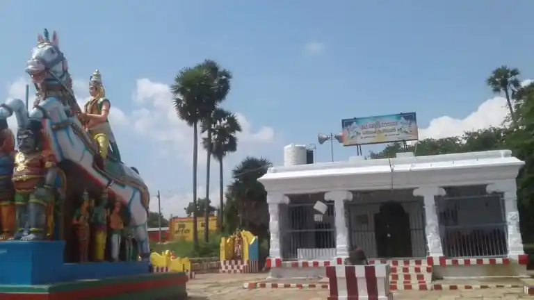 Arulmigu Karanthamalai Ayyanar Temple, Vandiur - 625020
