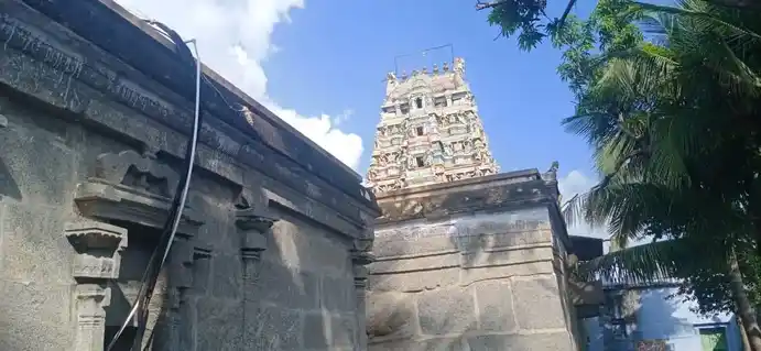 Arulmigu Karapuranathaswamy Temple, Uthamasolapuram, Salem - 636010 அருள்மிகு கரபுரநாதசுவாமி திருக்கோயில், உத்தமசோழபுரம், சேலம் - 636010, Salem - Ancient Temple Architecture and History Image 7