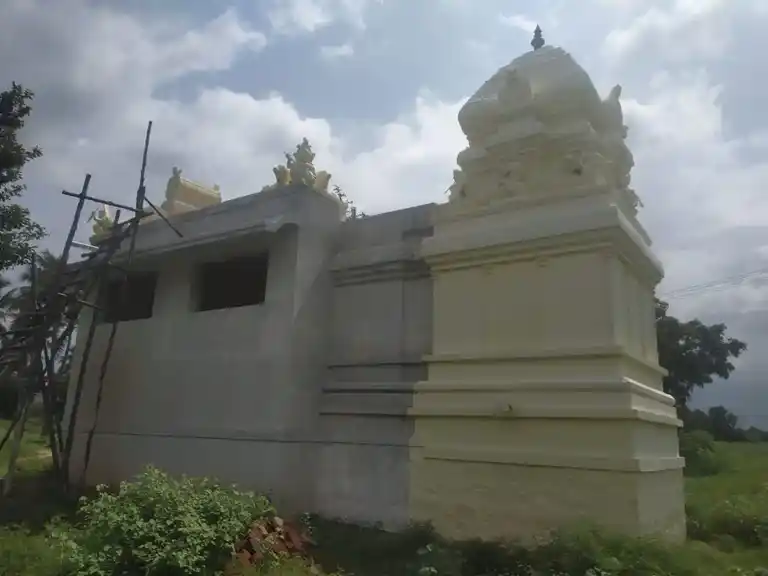 Arulmigu Kareyavandiamman Temple, Mallapuram - 625535