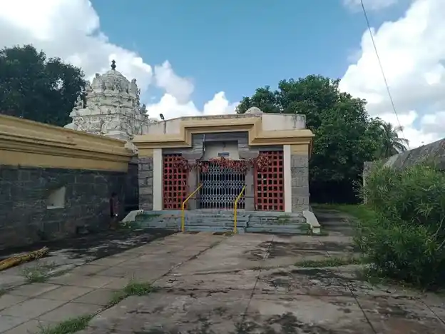 Arulmigu Karia Manicka Perumal Temple, Cheyyur - 603302 அருள்மிகு கரியமாணிக்கப்பெருமாள் திருக்கோயில், செய்யூர் - 603302, Chengalpattu - Ancient Temple Architecture and History Image 4