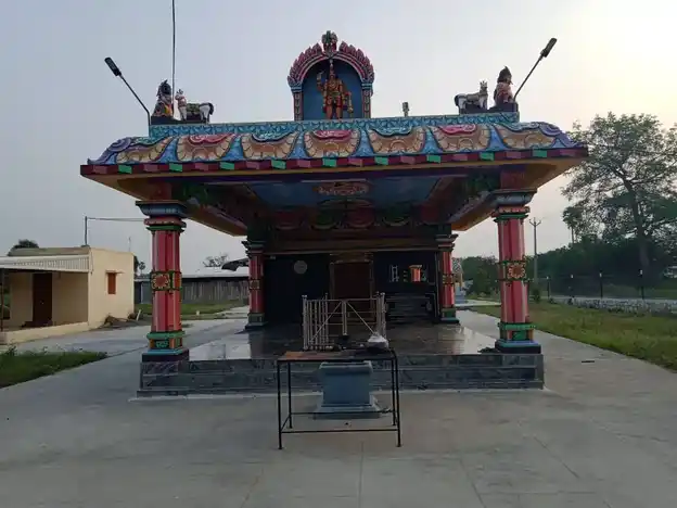 Arulmigu Kariakaliamman, Karupurayar Temple, Aalapalayam - 641653 அருள்மிகு கரியகாளியம்மன் மற்றும் கருப்பராயர் திருக்கோயில், Aalapalayam - 641653, Coimbatore - Ancient Temple Architecture and History Image 3
