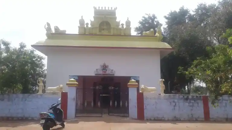 Arulmigu Kariakaliamman Temple, Adaiyur - 636501 அருள்மிகு கரிய காளியம்மன் திருக்கோயில், Adaiyur - 636501, Salem - Ancient Temple Architecture and History Image 2