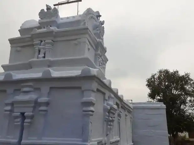 Arulmigu Kariakaliamman Temple, Avalpundurai - 638115 அருள்மிகு கரியகாளியம்மன் திருக்கோயில், Avalpundurai - 638115, Erode - Ancient Temple Architecture and History Image 2