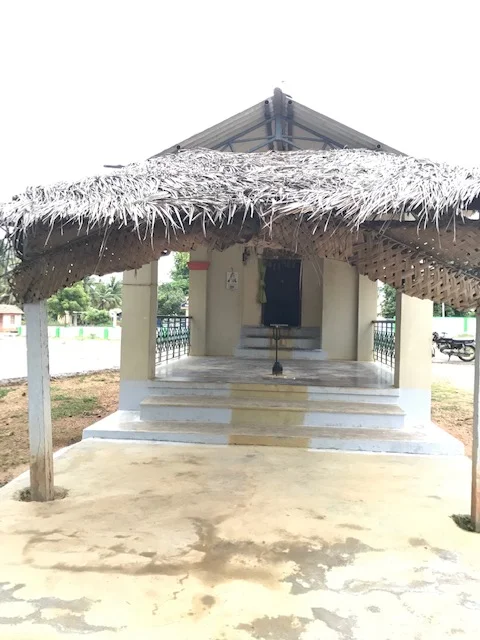 அருள்மிகு கரியகாளியம்மன் திருக்கோயில், Ichipalayam - 638151 - Main View