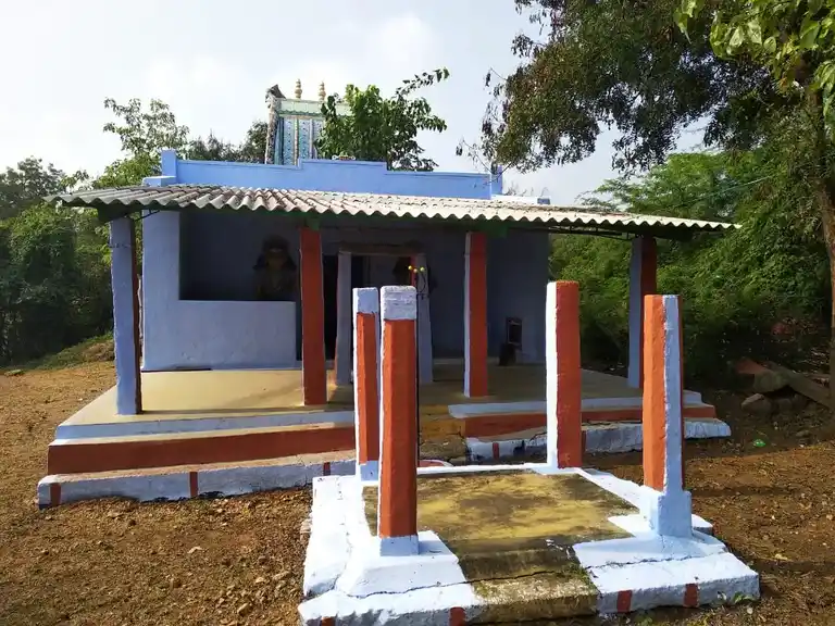 Arulmigu Kariakaliamman Temple, Kandarkula Manikkam - 637504