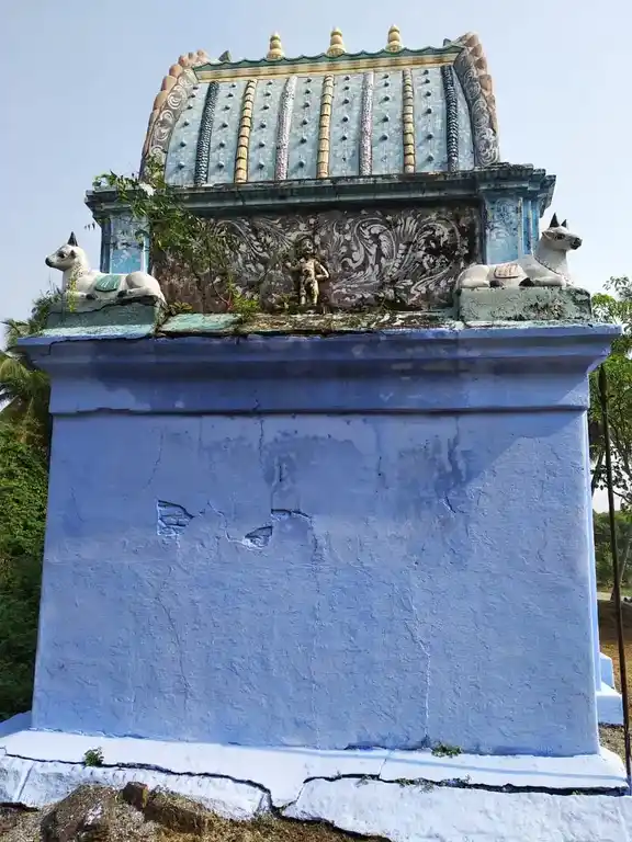 Arulmigu Kariakaliamman Temple, Kandarkula Manikkam - 637504 அருள்மிகு கரிய காளியம்மன் திருக்கோயில், Kandarkula Manikkam - 637504, Salem - Ancient Temple Architecture and History Image 4