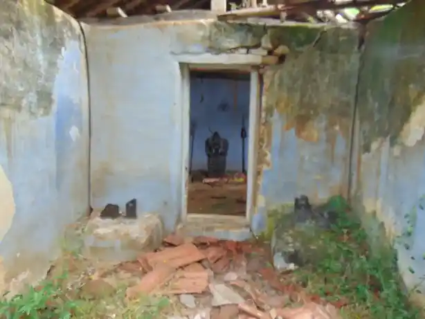 Arulmigu Kariakaliamman Temple, Muriandampalayam - 641655 அருள்மிகு கரியகாளியம்மன் திருக்கோயில், Muriandampalayam - 641655, Tiruppur - Ancient Temple Architecture and History Image 3