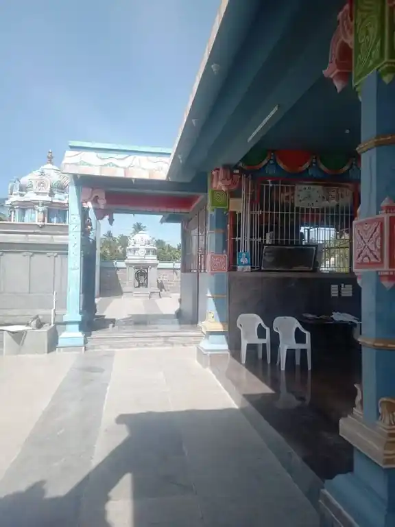 Arulmigu Kariamanikaperumal Temple, Ellapalayam - 638052 Temple