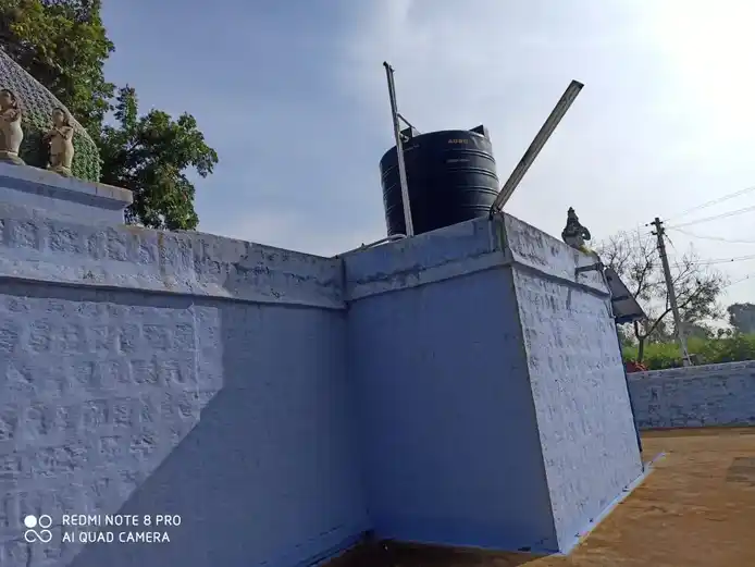 Arulmigu Kariaperumal Temple, Chettipatty, Arasiramani Bit.1 - 637104 அருள்மிகு கரிய பெருமாள் திருக்கோயில், Chettipatty, Arasiramani Bit.1 - 637104, Salem - Ancient Temple Architecture and History Image 4