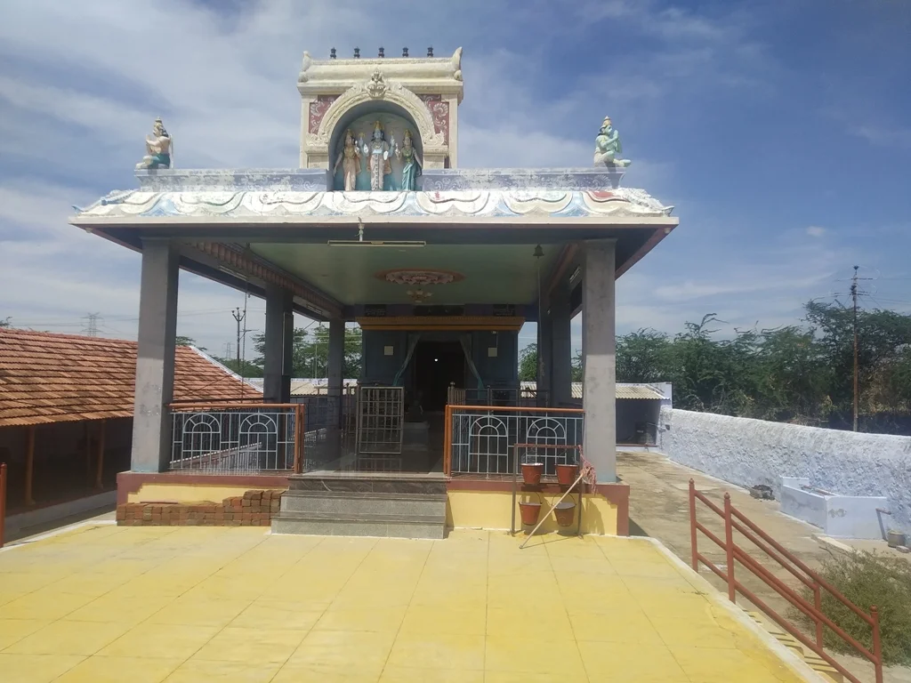 அருள்மிகு கரியபெருமாள் திருக்கோயில், Kannankovil - 638657 - Main View