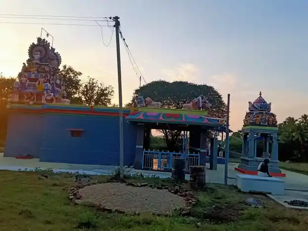 Arulmigu Karichiamman, Azhagunachiamman Temple, Karungalpatty - 637410 அருள்மிகு கரிச்சியம்மன் திருக்கோயில், Karungalpatty - 637410, Namakkal - Ancient Temple Architecture and History Image 4