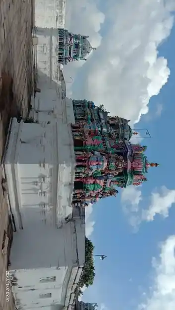 Arulmigu Karikiri Varatharajaperumal Temple, Marungapuri, Marungapuri - 621308 அருள்மிகு கரிகிரிவரதராஜப்பெருமாள் வகையறா திருக்கோயில், Marungapuri, Marungapuri - 621308, Thiruchirappalli - Ancient Temple Architecture and History Image 4