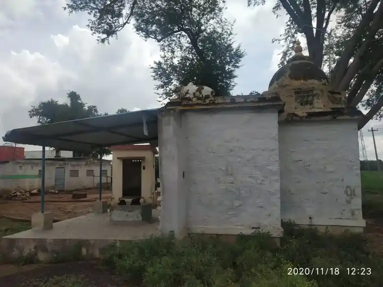 Arulmigu Kariman Vinayagar Temple, Pathudaiyanpatti - 621306 Arulmigu Kariman vinayagar Temple, Pathudaiyanpatti - 621306, Thiruchirappalli - Ancient Temple Architecture and History Image 3