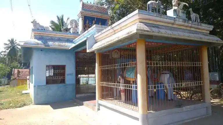 Arulmigu Karimelazhagarayyanar Temple, Muzhaiyur - 612703 அருள்மிகு கரைமேல்அழகர் அய்யனார் திருக்கோயில், Muzhaiyur - 612703, Thanjavur - Ancient Temple Architecture and History Image 4