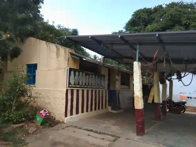 Arulmigu Karivaradharaja Perumal Temple, Thondamuthur - 642123 அருள்மிகு கரிவரதராஜபெருமாள் திருக்கோயில்&nbsp;தொண்டாமுத்தூர், தொண்டாமுத்தூர் - 642123, Coimbatore - Ancient Temple Architecture and History Image 2