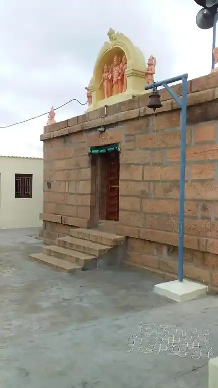 Arulmigu Karivaradharajaperumal Temple, Kattampattipudur - 642202 Arulmigu Karivaradharajaperumal Temple, Kattampattipudur - 642202, Coimbatore - Ancient Temple Architecture and History Image 3