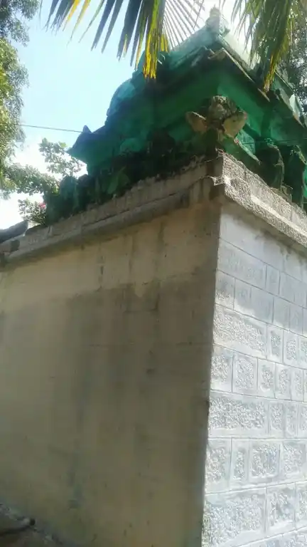 Arulmigu Karivaradharajaperumal Temple, Kumarapalayam - 642109 அருள்மிகு கரிவரதராஜப் பெருமாள் திருக்கோயில், Kumarapalayam - 642109, Coimbatore - Ancient Temple Architecture and History Image 3