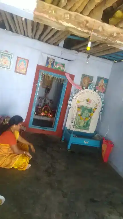 Arulmigu Karivaratharaja Perumal Temple, Arasampalayam - 642109 அருள்மிகு கரிவரதராஜப் பெருமாள் திருக்கோயில், Arasampalayam - 642109, Coimbatore - Ancient Temple Architecture and History Image 2