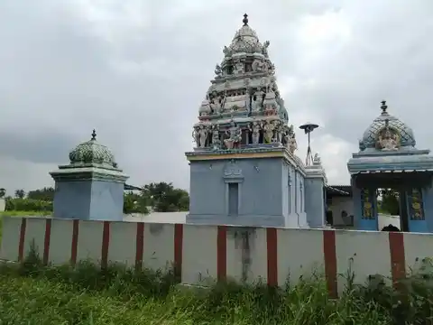 Arulmigu Karivaratharaja Perumal Temple, Kolappalur - 638456 அருள்மிகு கரிவரதராஜப் பெருமாள் திருக்கோயில், கொளப்பலூர், கொளப்பலூர் - 638456, Erode - Ancient Temple Architecture and History Image 3