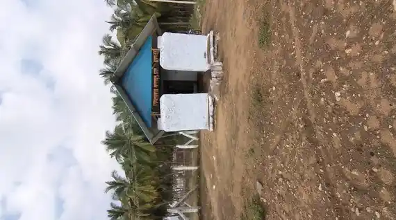 Arulmigu Karivaratharaja Perumal Temple, Pappankulam - 642204 அருள்மிகு கரிவரதராஜப்பெருமாள் திருக்கோயில், Pappankulam - 642204, Tiruppur - Ancient Temple Architecture and History Image 3