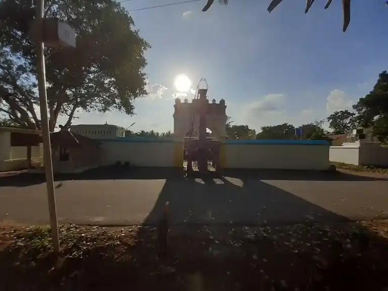 Arulmigu Karivaratharajaperumal Temple, Appanaikenpatty - 641664 Arulmigu Karivaratharajaperumal Temple,  - 641664, Coimbatore - Ancient Temple Architecture and History Image 3