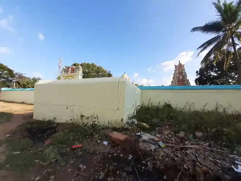 Arulmigu Karivaratharajaperumal Temple, Appanaikenpatty - 641664 Arulmigu Karivaratharajaperumal Temple,  - 641664, Coimbatore - Ancient Temple Architecture and History Image 4