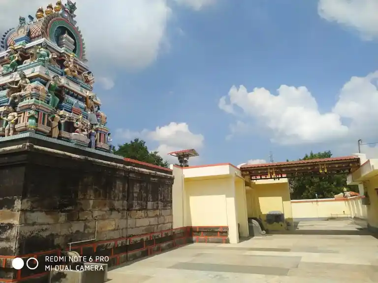 Arulmigu Karivaratharajaperumal Temple, Arasur - 641407