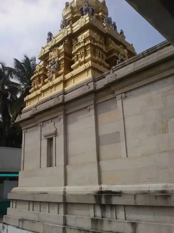 Arulmigu Karivaratharajaperumal Temple, Kongal Nagaram - 642205 அருள்மிகு கரிவரதராஜப்பெருமாள் திருக்கோயில், Kongal Nagaram - 642205, Tiruppur - Ancient Temple Architecture and History Image 3