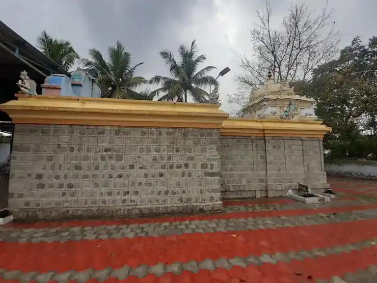 Arulmigu Karivaratharajaperumal Temple, Pattanam - 641016 அருள்மிகு கரிவரதராஜப்பெருமாள் திருக்கோயில், Pattanam - 641016, Coimbatore - Ancient Temple Architecture and History Image 4